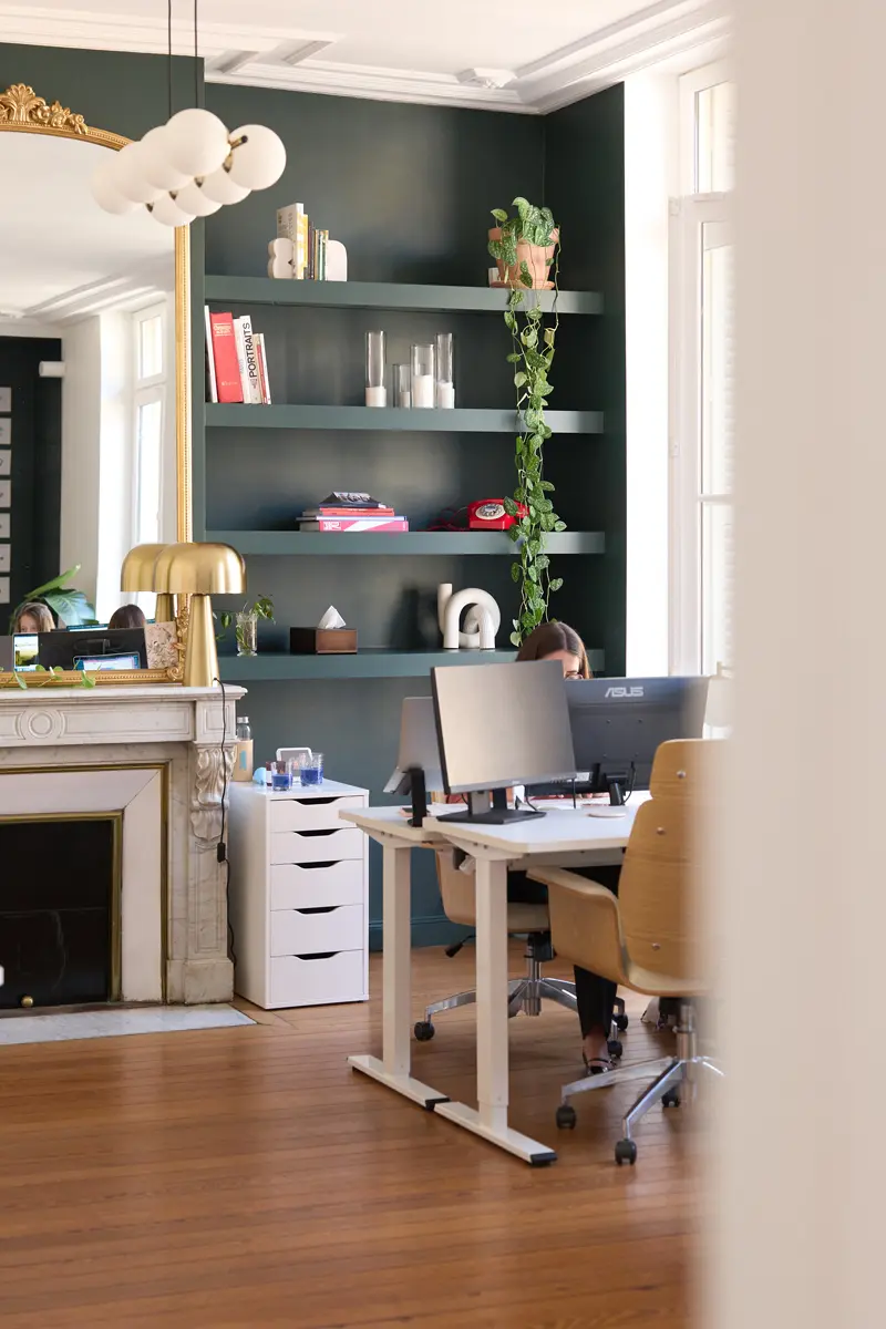 Engagements bien etrte au travail , agence Initiale, relation presse et communication à Paris et à Bordeaux