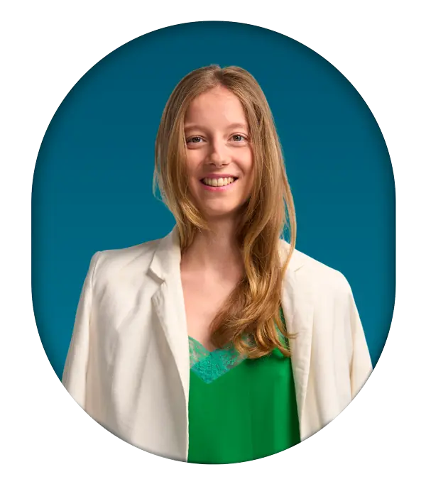 Alexia malfetes attachee de presse , agence Initiale, relation presse à Bordeaux et à Paris